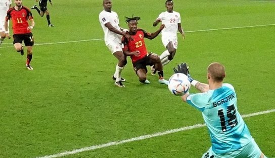 Com pênalti desperdiçado, Canadá perde para Bélgica por 1x0; jogo foi marcado pela arbitragem