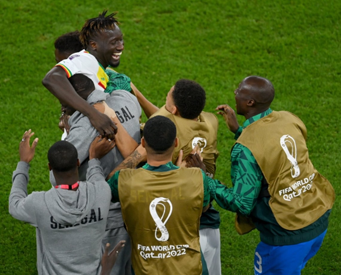 Senegal bate o Catar por 3 a 1 e país-sede pode deixar Copa nesta sexta