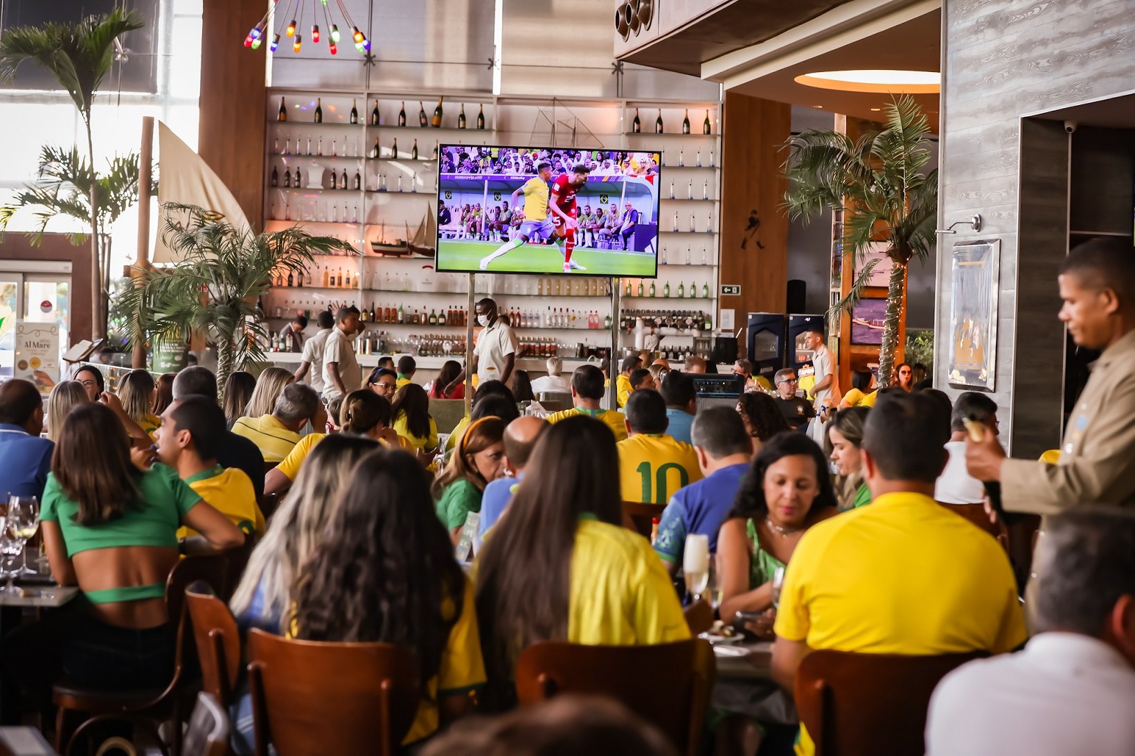 Veja como fica o funcionamento de shoppings de Salvador durante jogos do Brasil