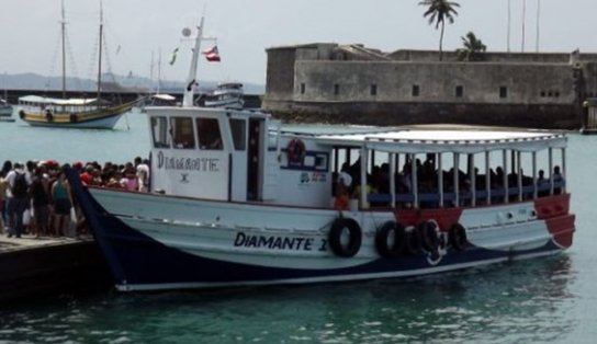 Mesmo com tempo nublado, Travessia Salvador-Mar Grande ocorre normalmente