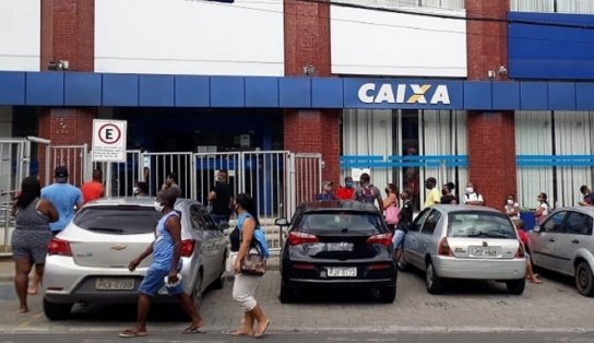 Decreto é atualizado e uso de máscara na Bahia passa a ser obrigado em shoppings, bancos e lotéricas