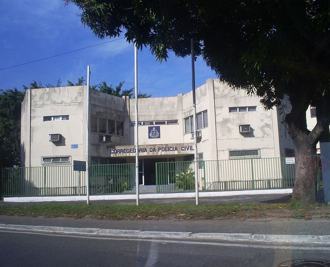 Policial civil é suspeito de invadir escola e sequestrar o próprio filho em Salvador  