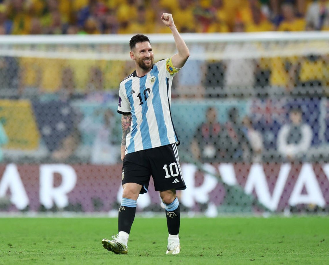 Com Messi decidindo, Argentina despacha Austrália e avança no Mundial