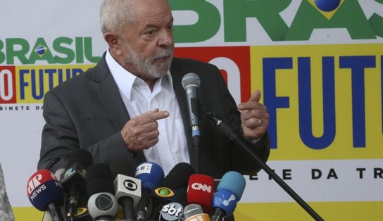 Exames de Lula estão dentro da normalidade, diz boletim médico