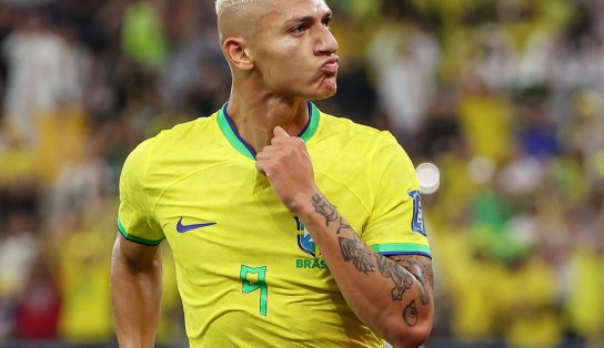 Humorista deixa Richarlison sem graça após o jogo: "o pombo a gente já conhece. E a rolinha?"; veja