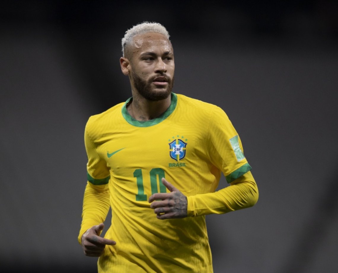 Se fizer 2 gols, Neymar ultrapassa Pelé como maior artilheiro da seleção