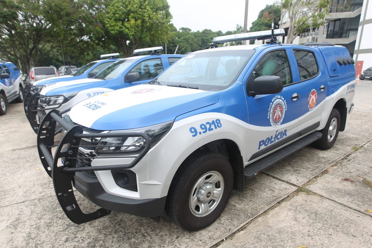 Polícia Militar recupera duas motos roubadas em Cajazeiras, em Salvador