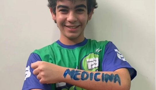 Menino de 14 anos se torna mais novo a ser aprovado no ITA; aprovação começou aos 13