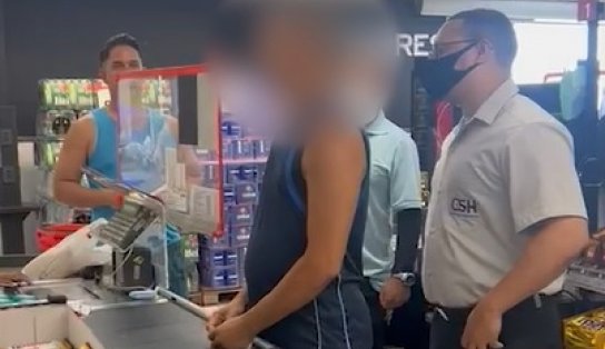 Mulheres denunciam assédio em delicatessen de Salvador: "Vocês querem chupar meu p*?"; veja vídeo