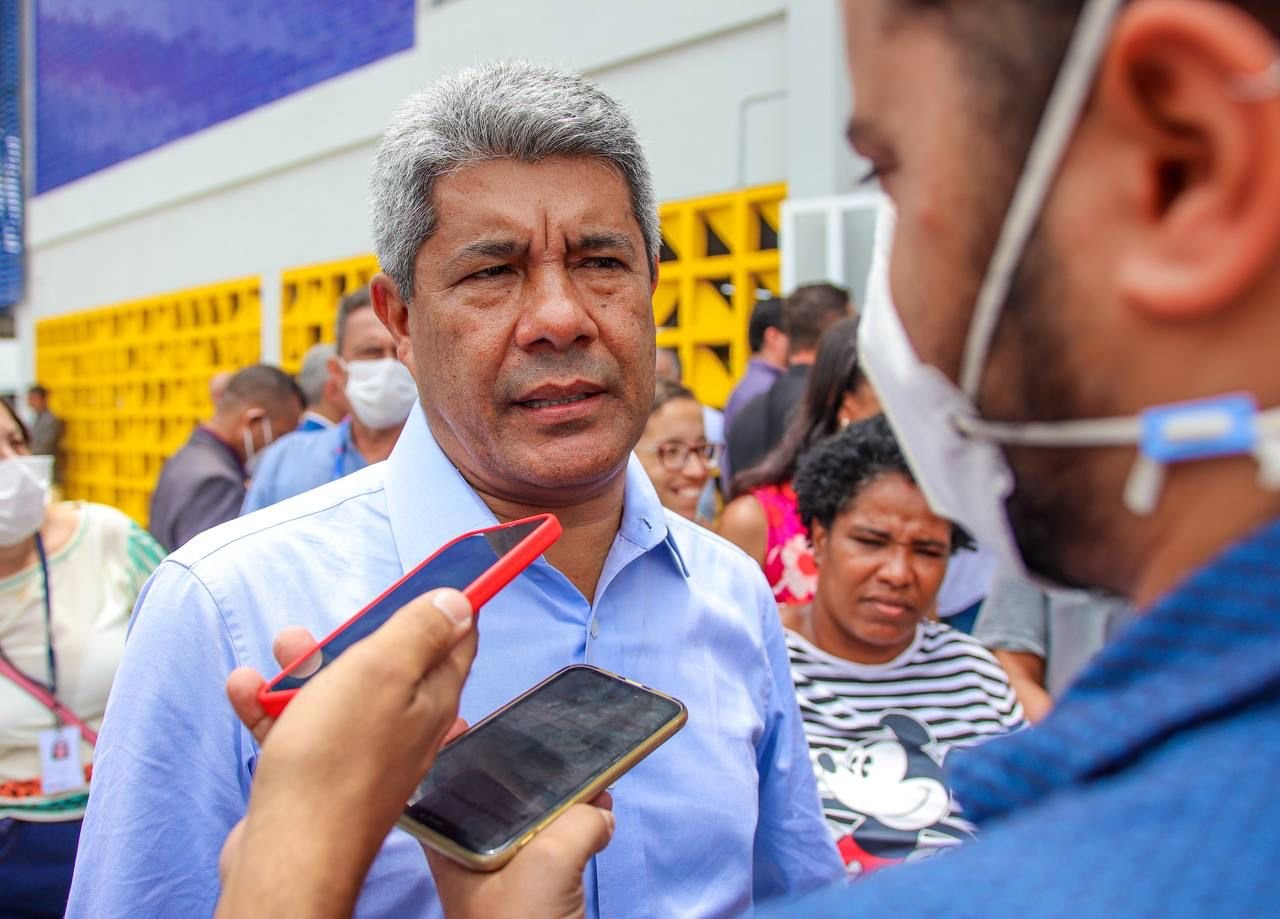 Jerônimo participa de conferência estadual dos territórios e fala sobre reforma administrativa