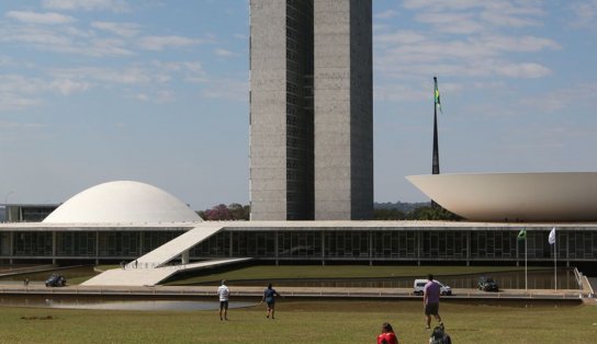 Câmara e Senado entram em recesso parlamentar