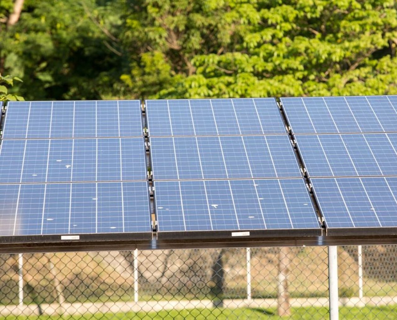 Bahia e mais 3 estados do Brasil inauguram usinas solares neste mês