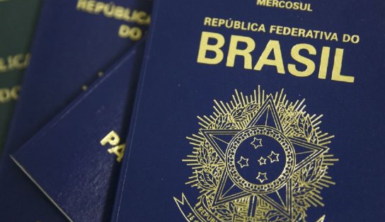 Polícia Federal anuncia normalização na emissão de passaportes; entrega será gradual