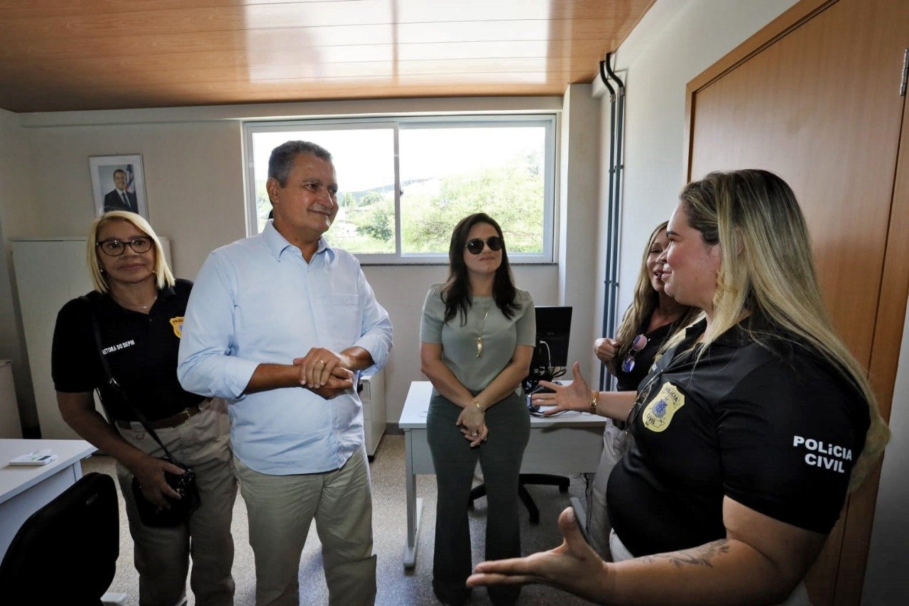 Rui inaugura complexo policial e entrega obras de infraestrutura e urbanização mm Jaguaquara