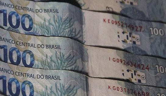 Brasileiros pagaram mais de R$ 2,8 trilhões em impostos em 2022; valor é 11,5% maior do que o de 2021