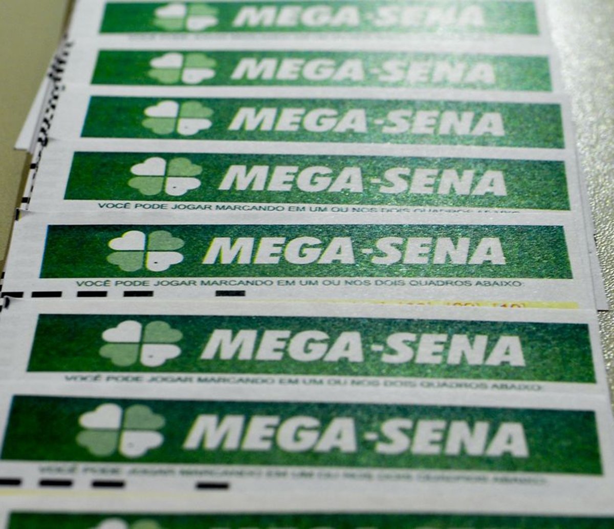 Os números não bateram na virada do ano? Mega-Sena acumula e pode pagar 7,5 milhões no sábado