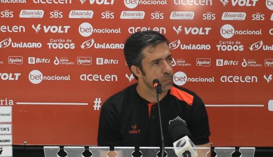 João Burse diz que jogo foi estranho e aponta questão mental do Vitória; "senti nos jogadores a ansiedade" 