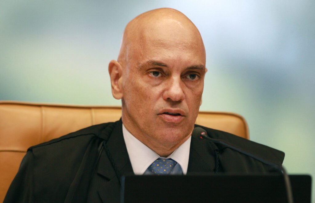 Moraes decreta prisão preventiva de bolsonaristas radicais suspeitos de atos de vandalismo em Brasília