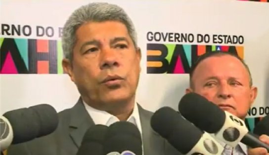 Governador irá negociar com municípios baianos a retirada de acampamentos bolsonaristas; confira entrevista