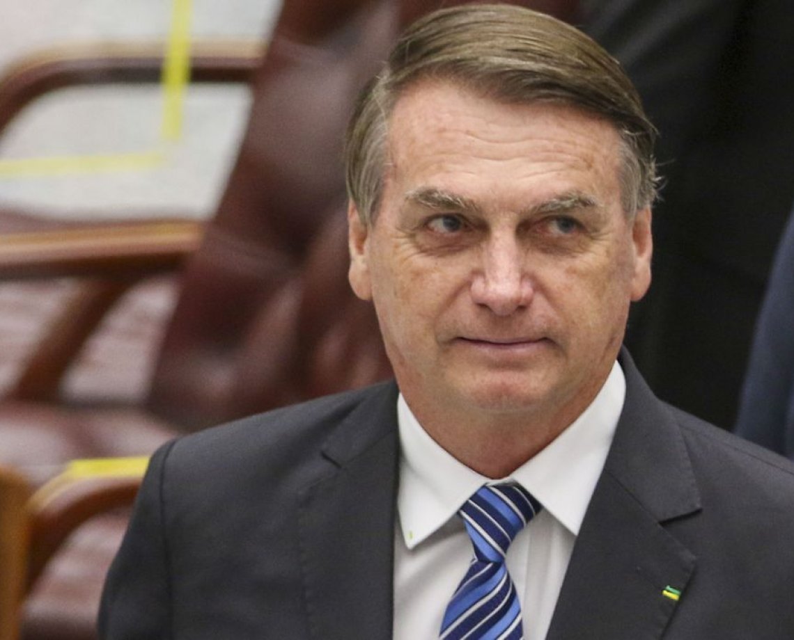 Medo de extradição faz Bolsonaro antecipar volta ao Brasil