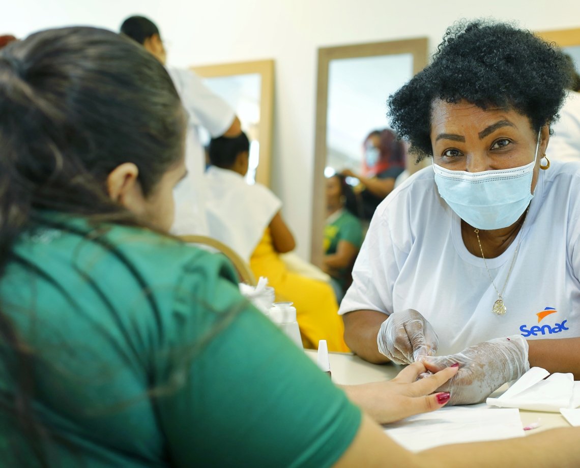 Senac oferece mais de 3 mil vagas gratuitas para cursos em toda a Bahia