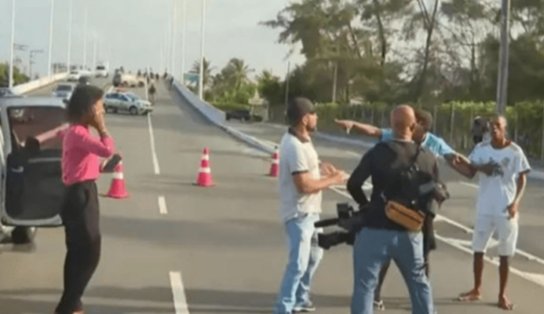 "Dói mais aqui dentro", diz repórter agredida em Salvador; imagens serão encaminhadas ao MP