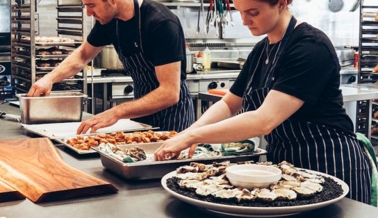 É cozinheiro em busca de emprego? Confira esta e outras vagas disponíveis nesta terça-feira em Salvador  