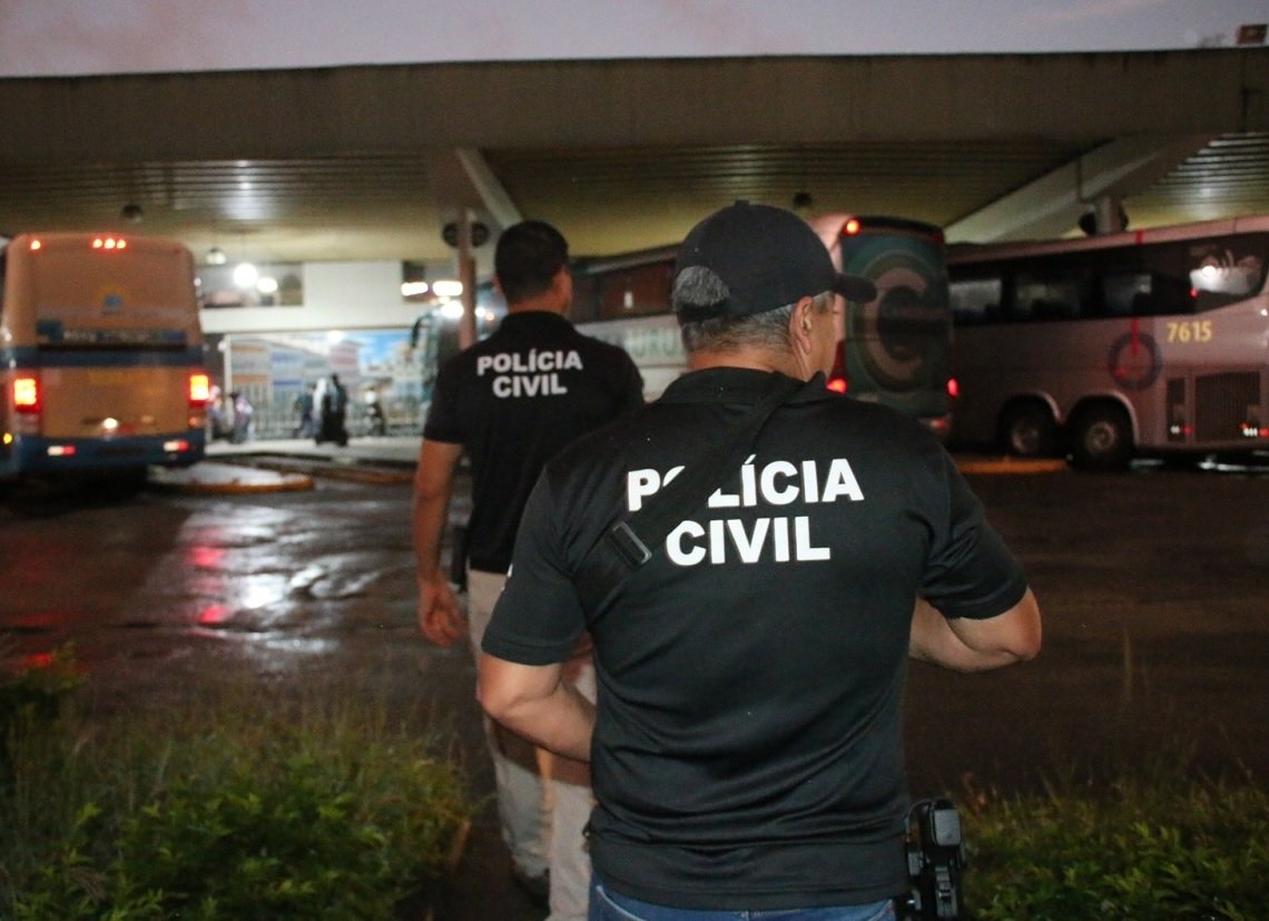 Às vésperas do Carnaval, operação policial coíbe ações criminosas na Estação Rodoviária de Salvador