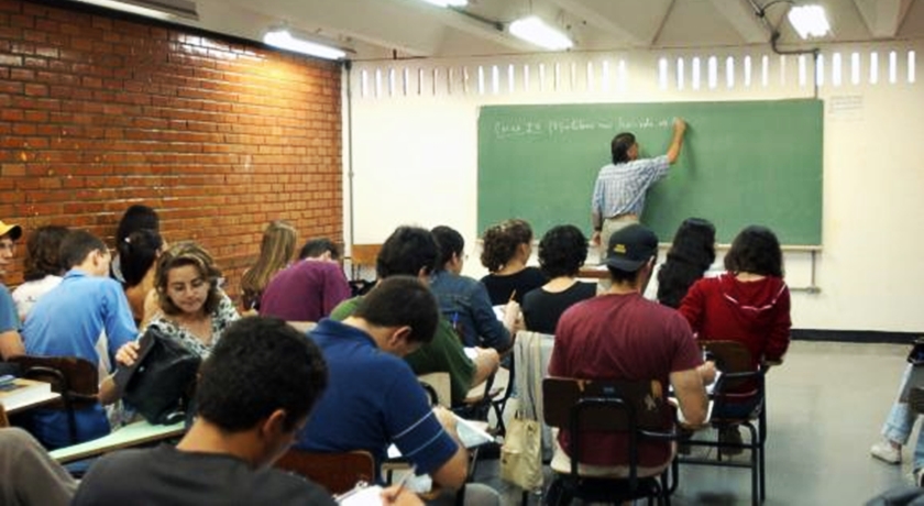 Fies terá 61,5 mil vagas no segundo semestre e juros maiores