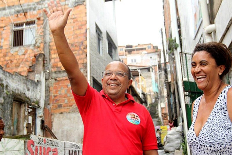 CSU de Pernambués pode ganhar campo de futebol sintético; projeto é de vereador