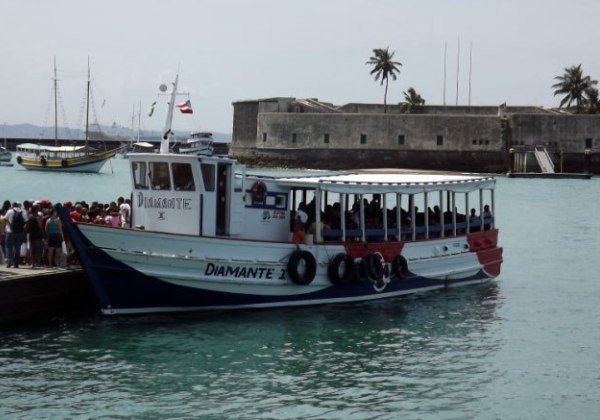 Travessia Salvador-Mar Grande está suspensa até as 11h30 devido à maré baixa