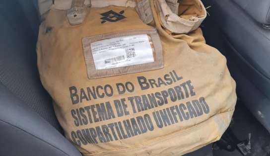 Polícia realiza operação de combate a roubo contra bancos na Bahia; confira imagens