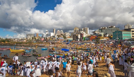 TV Aratu transmite ao vivo, do Rio Vermelho, a celebração dos 100 anos da festa de Yemanjá