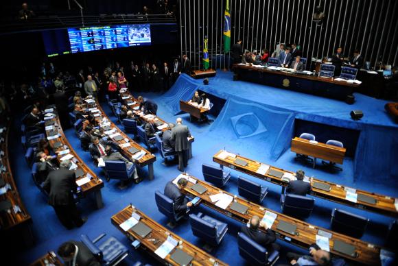 Deputados votam hoje PEC da redução da maioridade penal