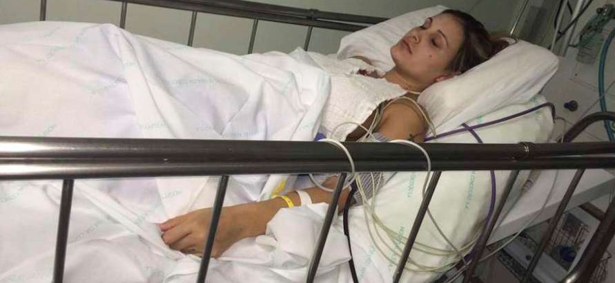 Agência divulga fotos de Andressa Urach no hospital; imagens são fortes