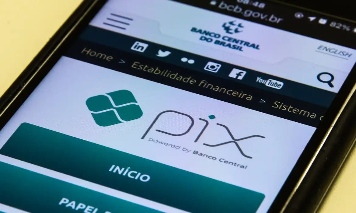 Banco Central amplia exigências para instituições participarem do Pix; entenda