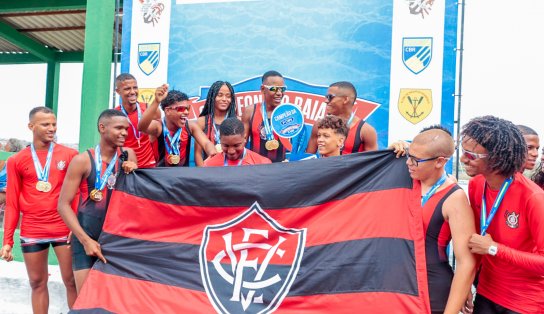 Vitória vence, mas título baiano de Remo fica para última regata do ano