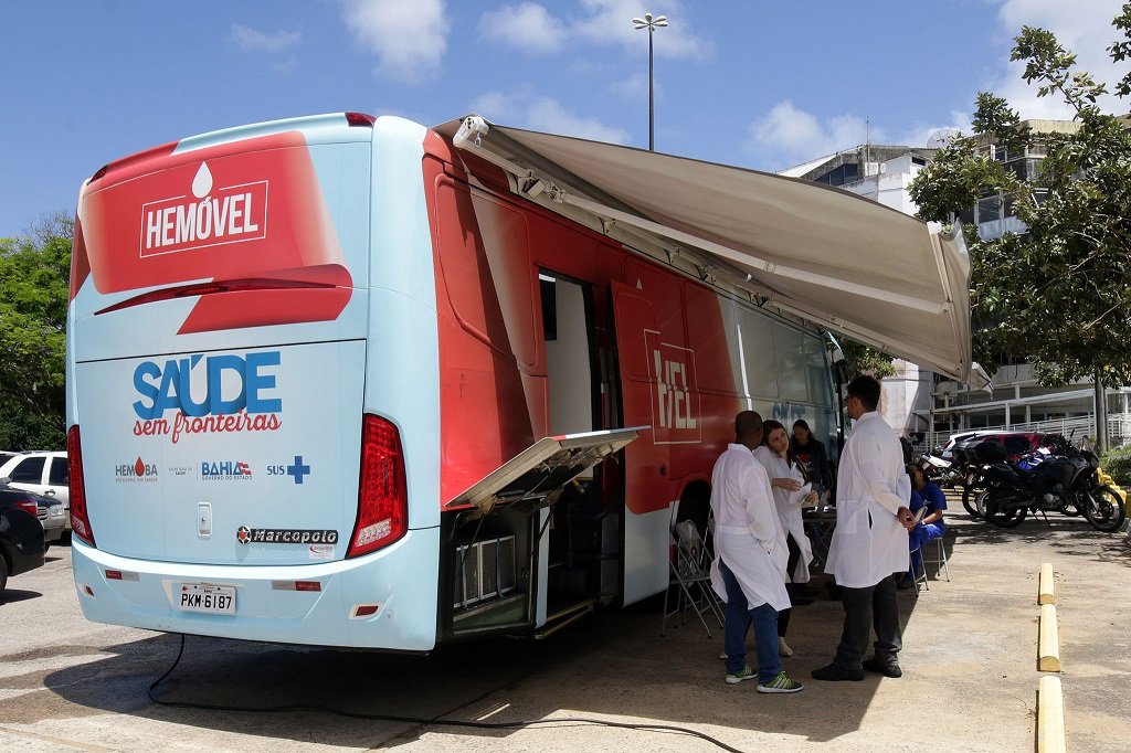 Hospital da Mulher recebe Hemóvel para coleta de sangue e cadastro de medula óssea