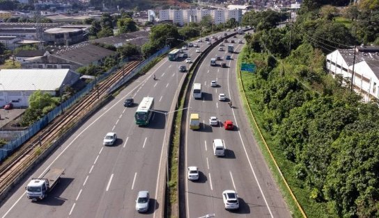 Fluxo de veículos na BR-324 deve aumentar 8% durante o feriado da Proclamação da República 