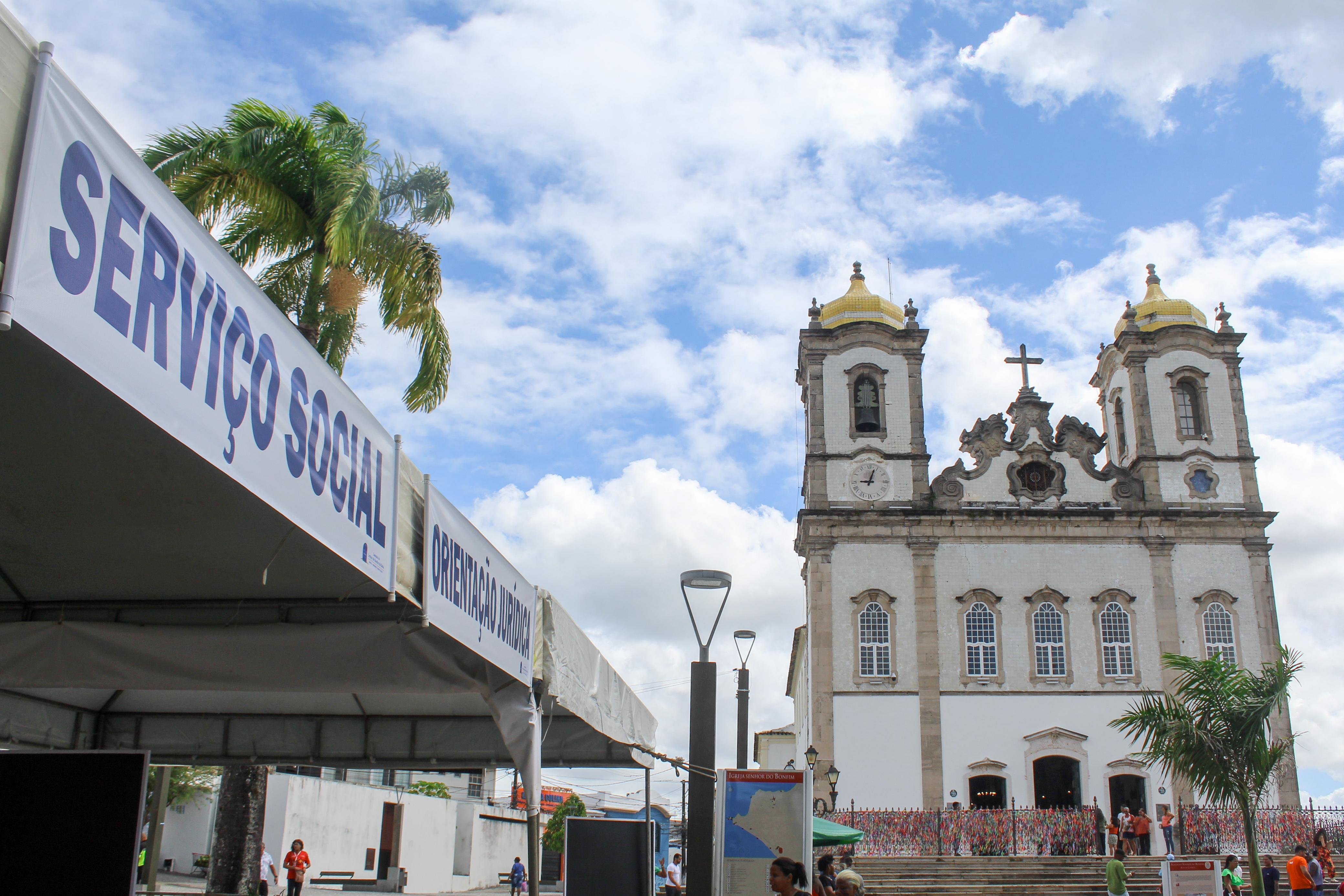 Semana do Pobre: serviços de saúde e bem-estar são oferecidos na Igreja do Bonfim