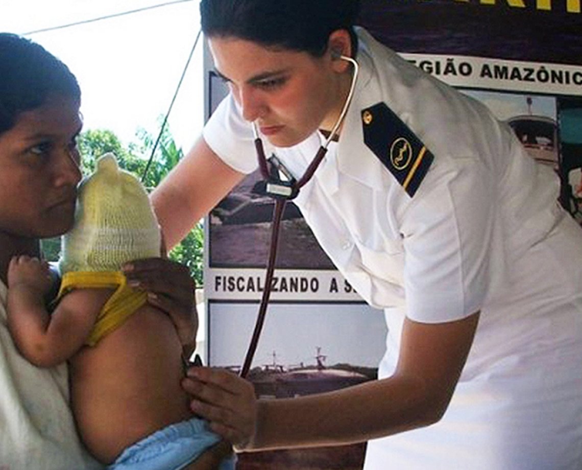 Marinha abre processo seletivo para médicos em Salvador