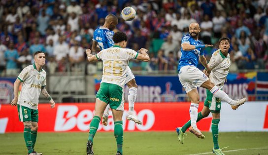 Bahia perde de virada e soma sexto jogo seguido sem vencer no Brasileirão