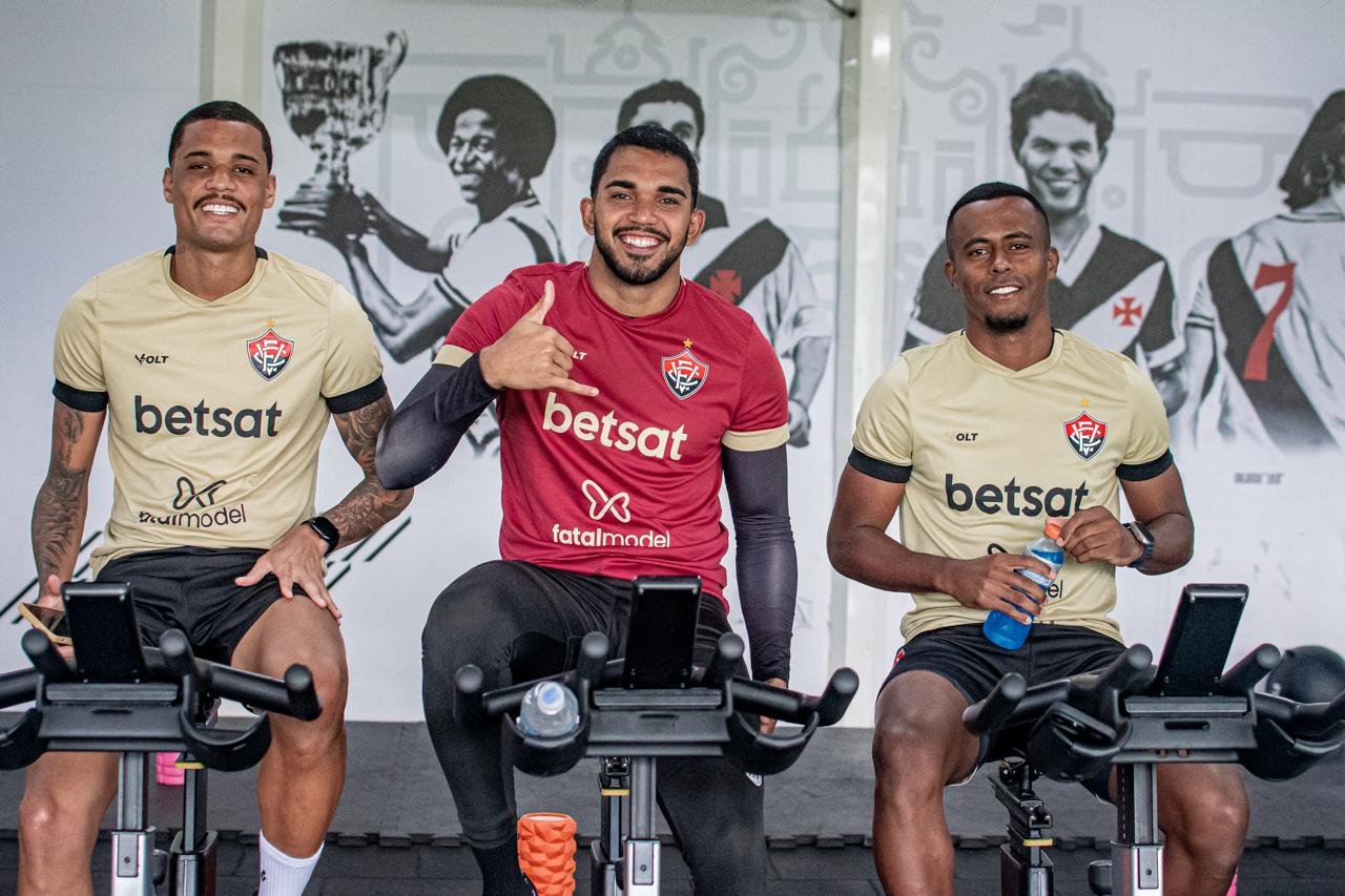 Vitória faz primeiro treino visando a partida contra o Botafogo no Engenhão