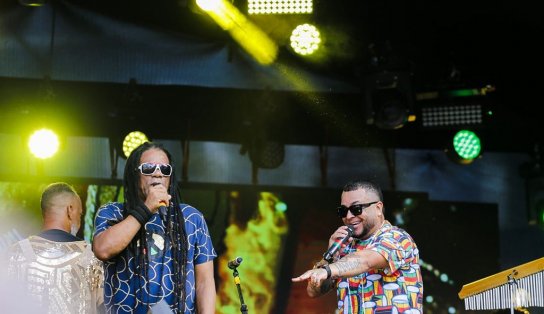 'Carnaval precisa deixar de ser amador', dizem vocalistas do Olodum em entrevista exclusiva