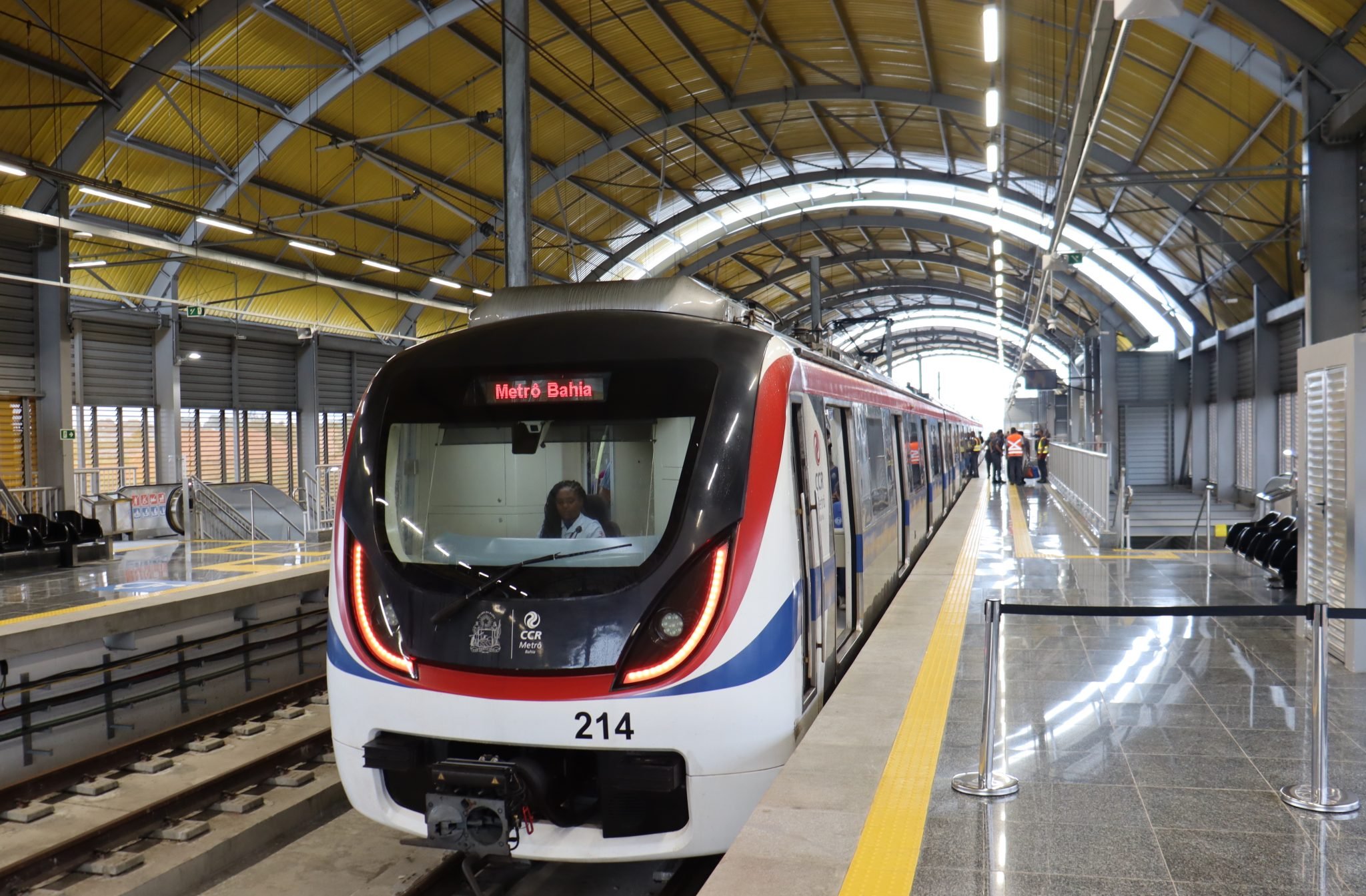 Mulher é presa por intolerância religiosa em estação de metrô de Salvador