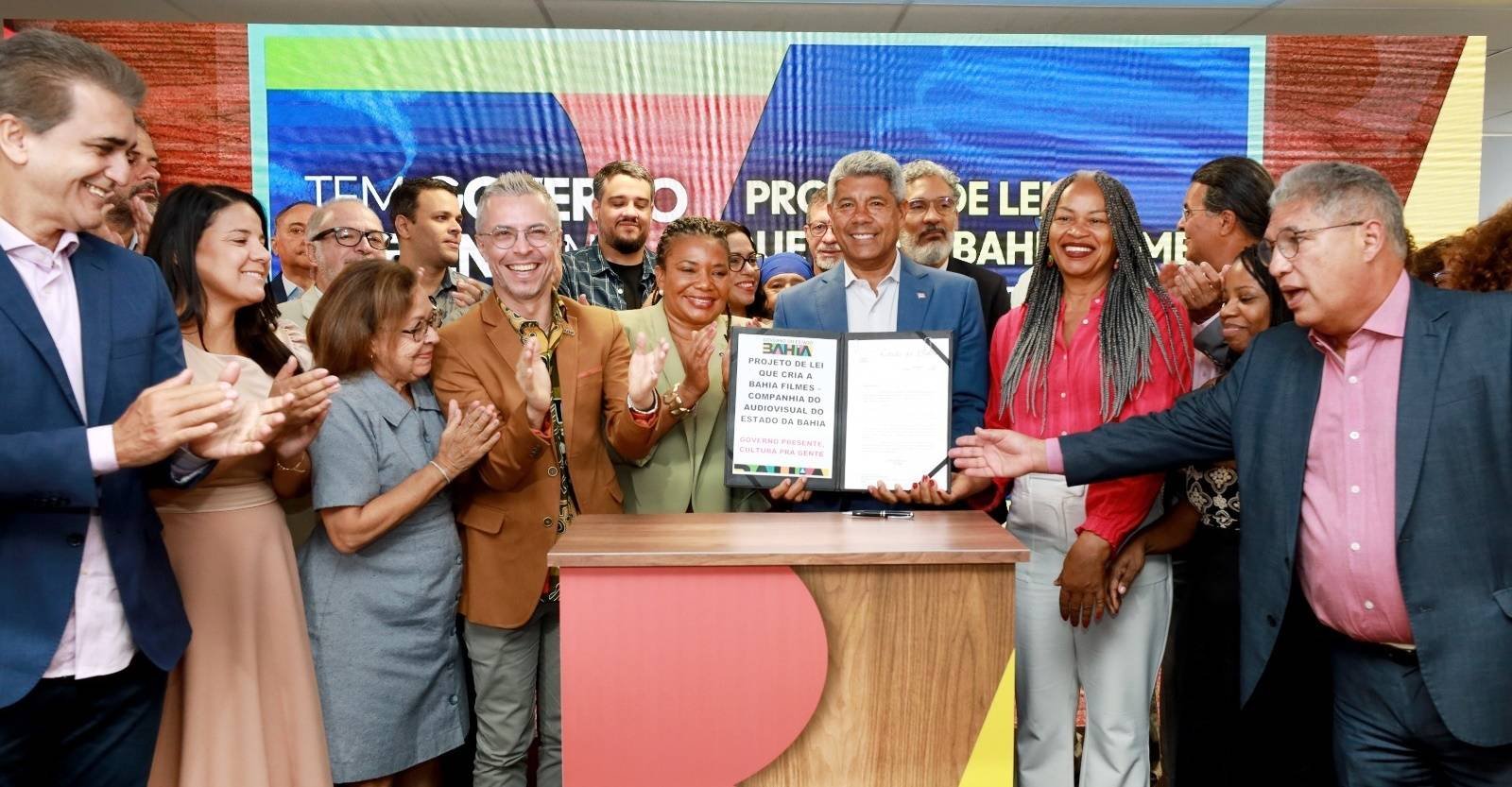 Projeto de lei que cria empresa audiovisual Bahia Filmes é aprovado na AL-BA