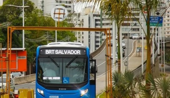 Linha B3 do BRT retoma operação após problemas causados pela chuva