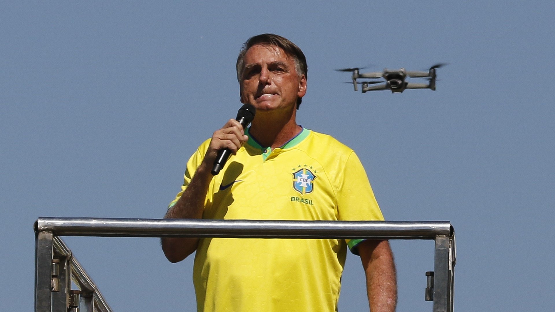 Bolsonaro sabia de plano para matar Lula e liderava plano golpista, aponta PF