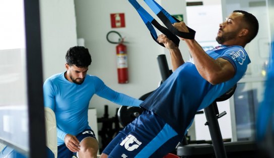 Chuvas mudam esquema de treino do Bahia para jogo contra o Cuiabá