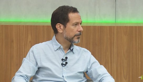 Gil Vicente Tavares critica critérios de editais culturais em entrevista ao Linha de Frente